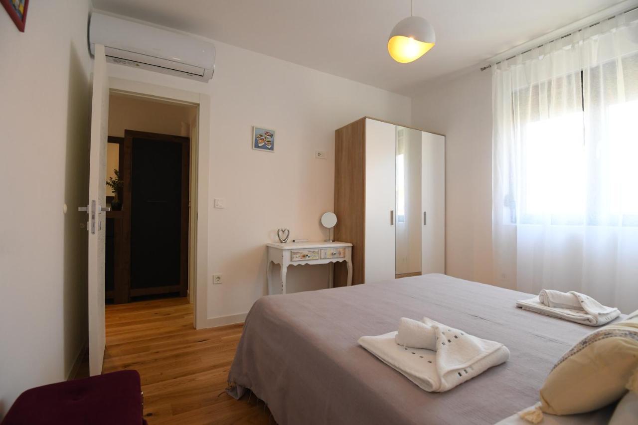 Apartment Maritimo Zadar Luaran gambar